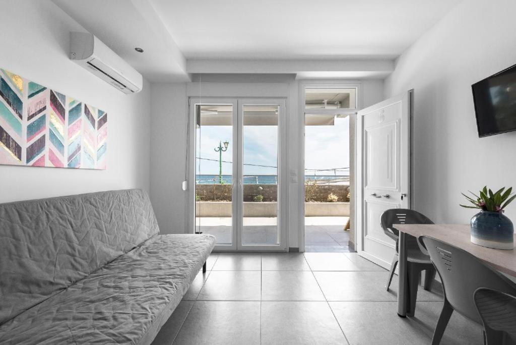 Blue Horizon 3 Apartment Nea Kallikrateia Luaran gambar